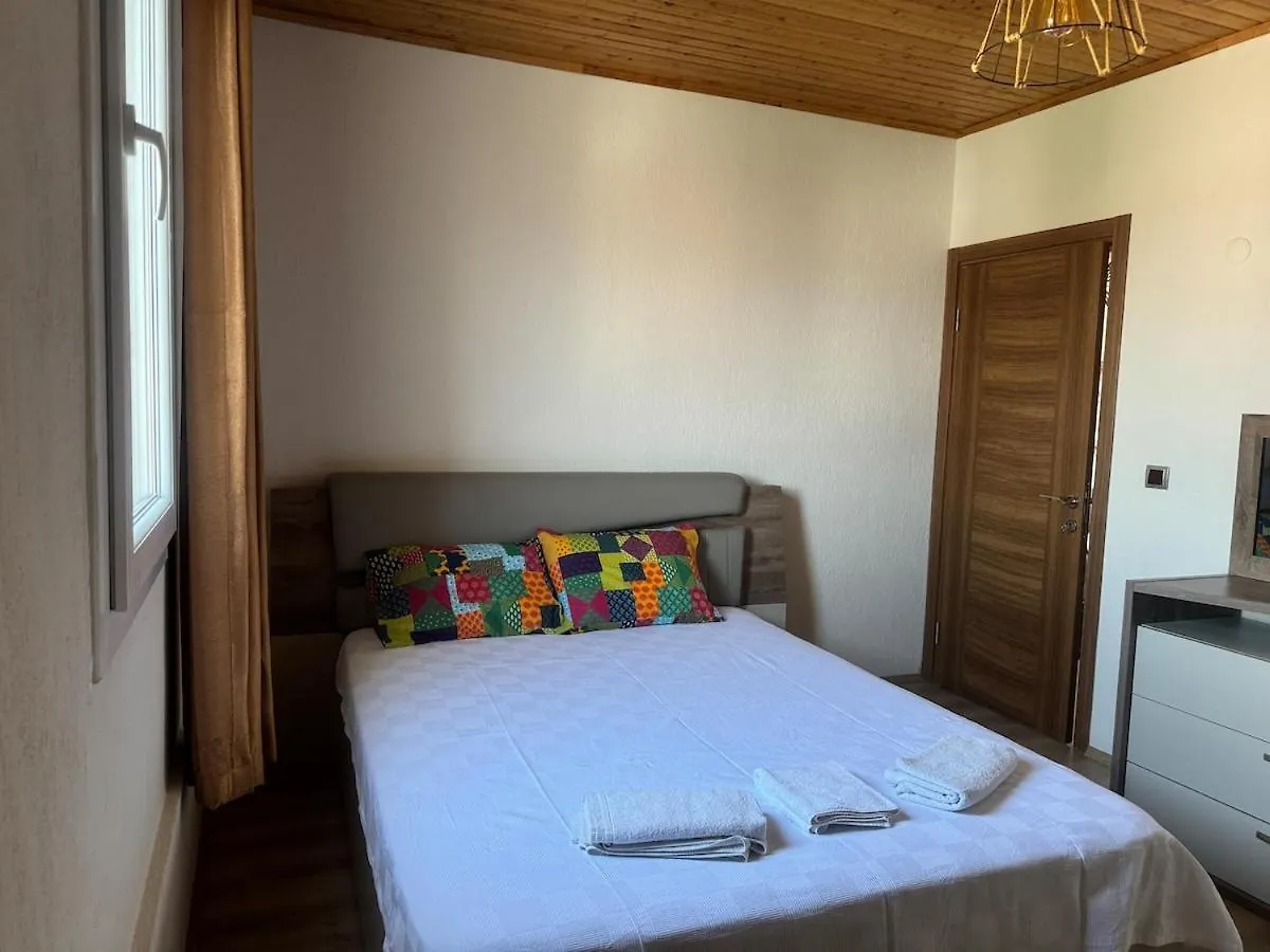 Apartment 1 Bedroom Close To Bus Station And Mall 200 Mb Wifi Fethiye