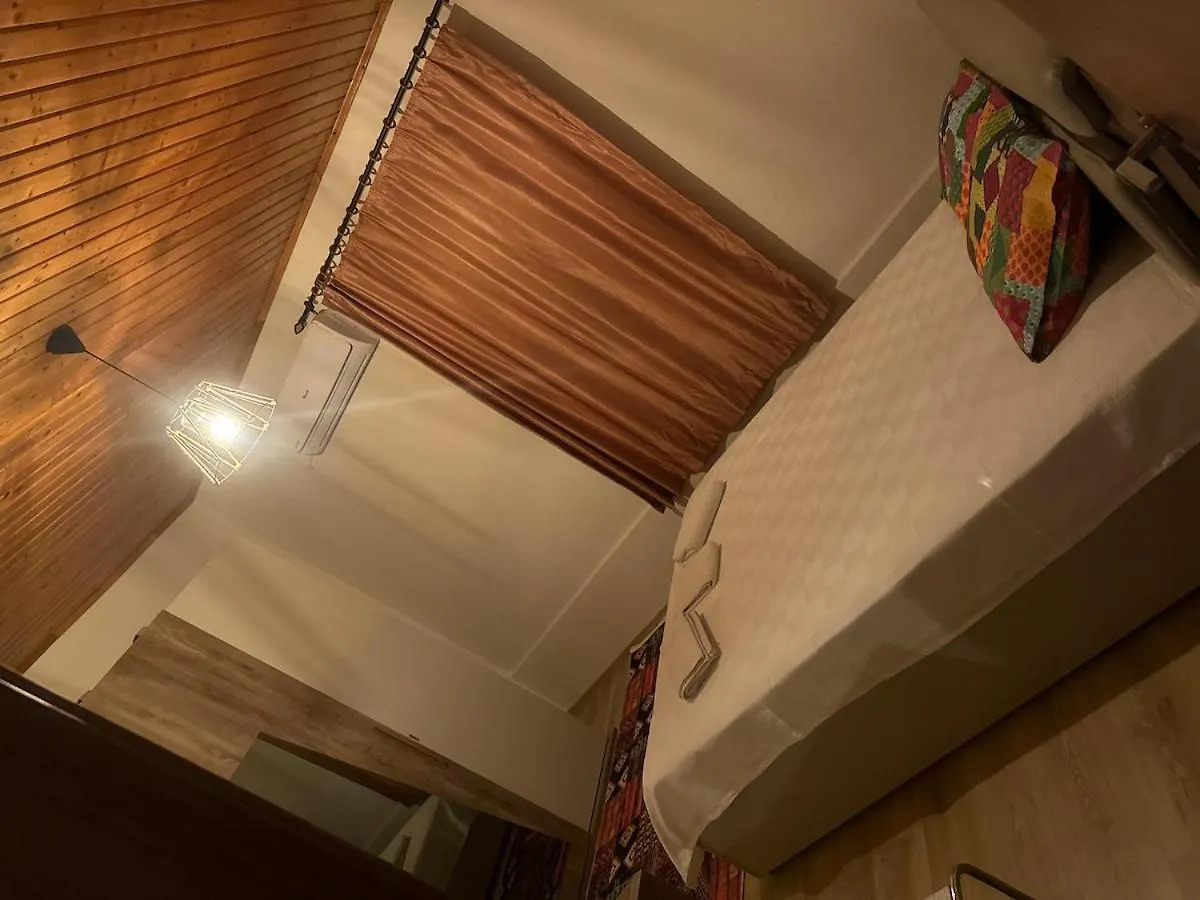 1 Bedroom Close To Bus Station And Mall 200 Mb Wifi Fethiye Apartment